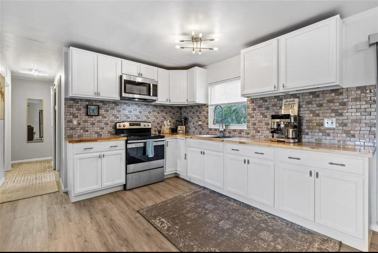 4618 Se 2nd Pl #NA - Photo 3 of 8