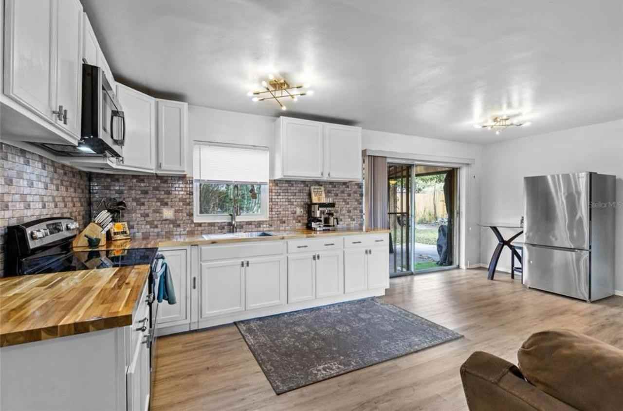 4618 Se 2nd Pl #NA - Photo 7 of 8