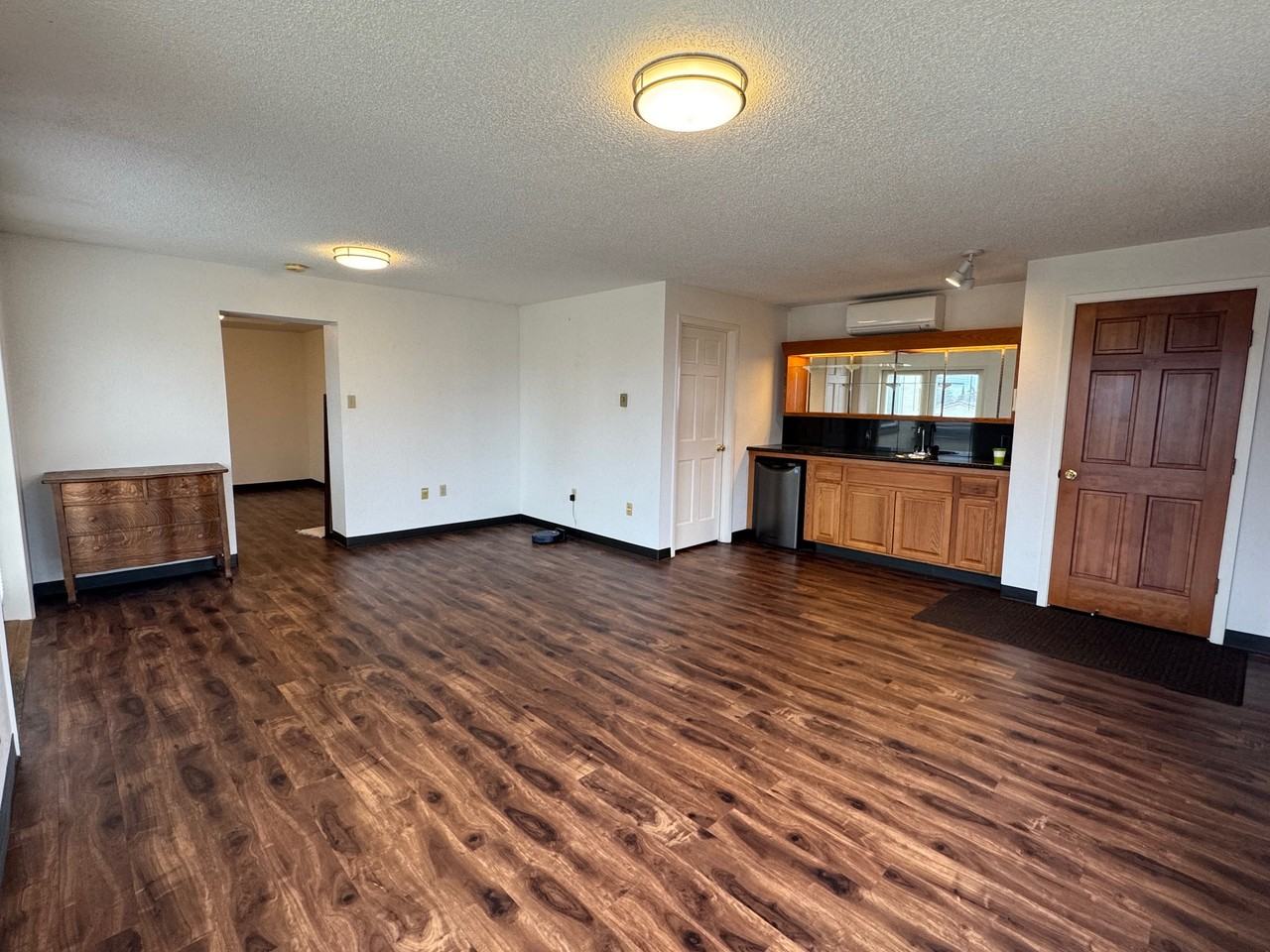 4924 N Pearl St #1 - Photo 6 of 42