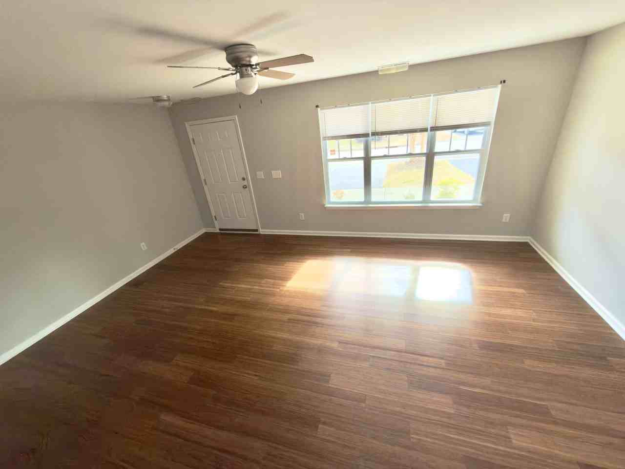 204 Harbor Haven Dr #204 - Photo 3 of 15