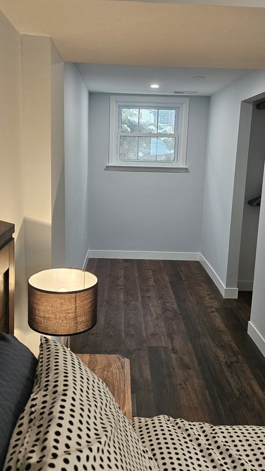 450 Three Valleys Crescent - Photo 6 of 11