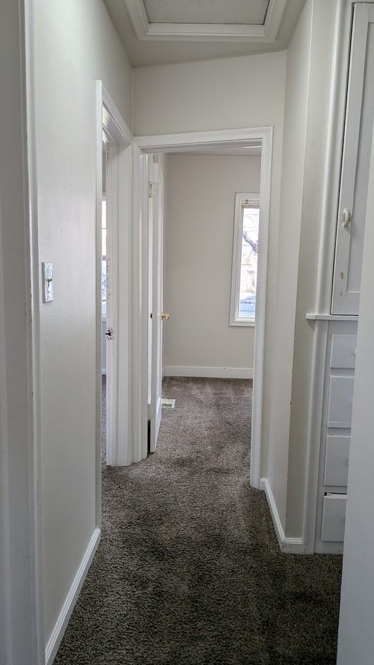 426 S Navajo St #NA - Photo 4 of 11