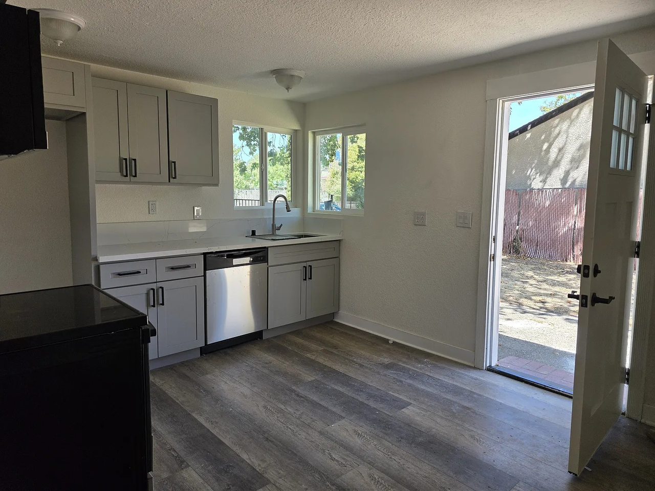 3200 34th Ave #NA - Photo 3 of 13