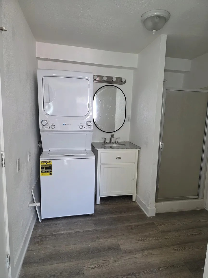 3200 34th Ave #NA - Photo 6 of 13