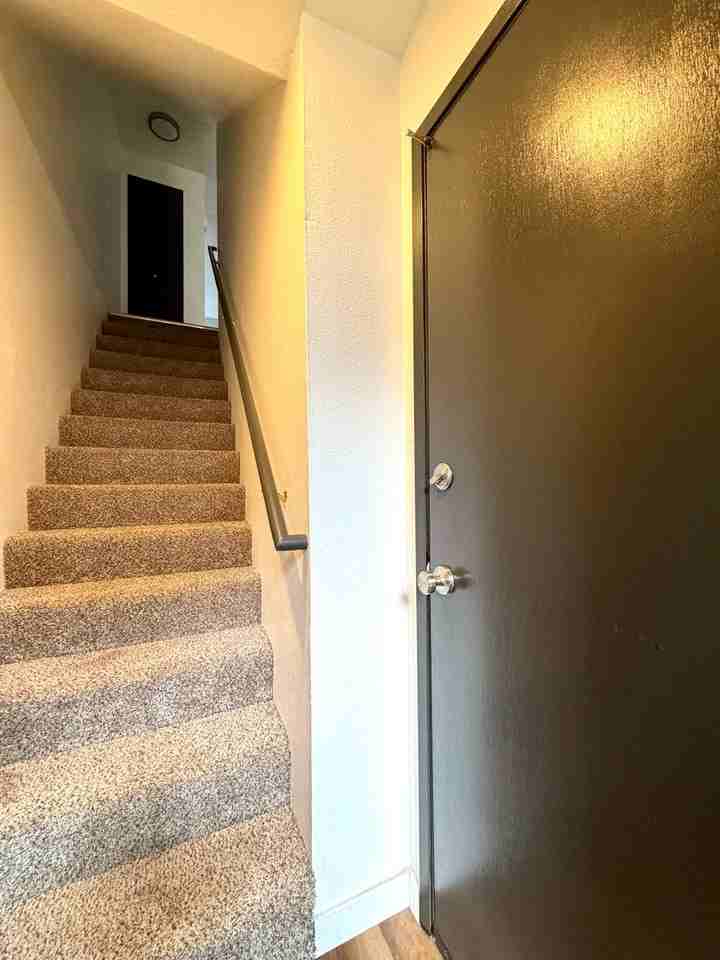 4447 Sw Garden Home Rd - Photo 3 of 28