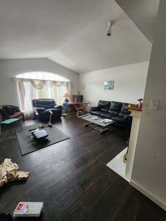 1265 Lincoln Drive - Photo 2 of 3