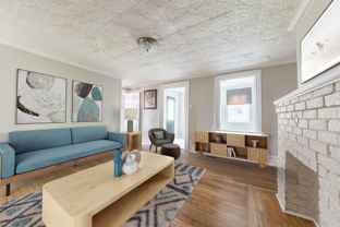 986 E Warrington Ave - Photo 1 of 1