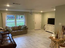 featured image of 211 Davidson Dr #1