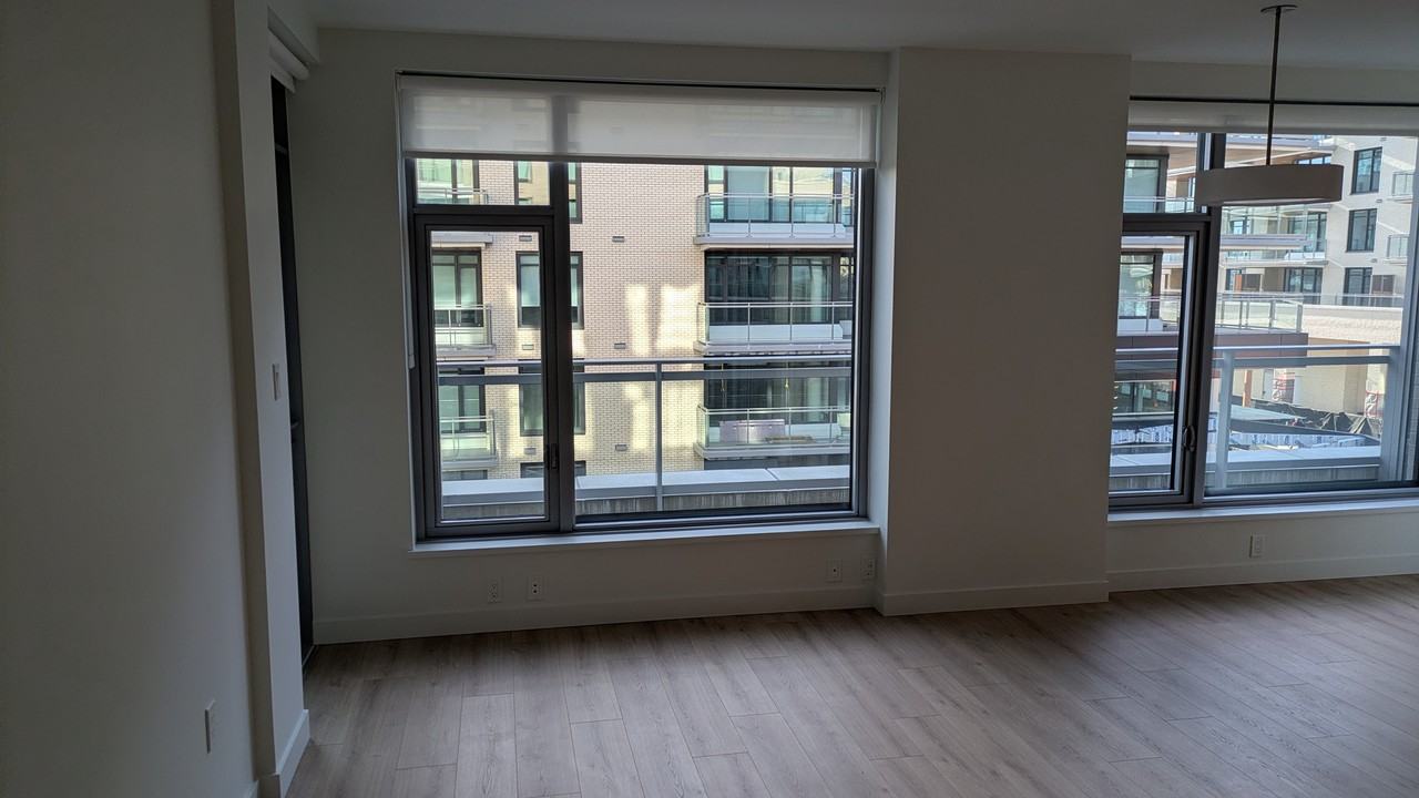 755 Harbourside Drive #303 - Photo 5 of 16