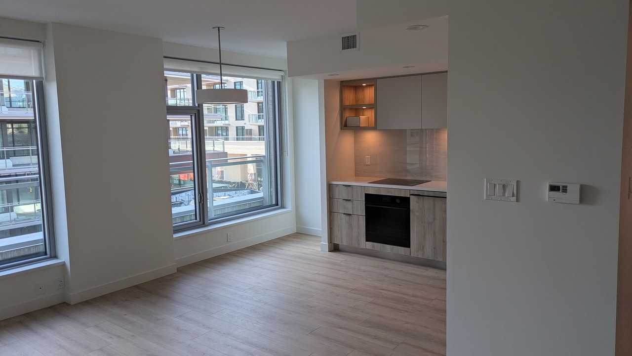 755 Harbourside Drive #303 - Photo 6 of 16