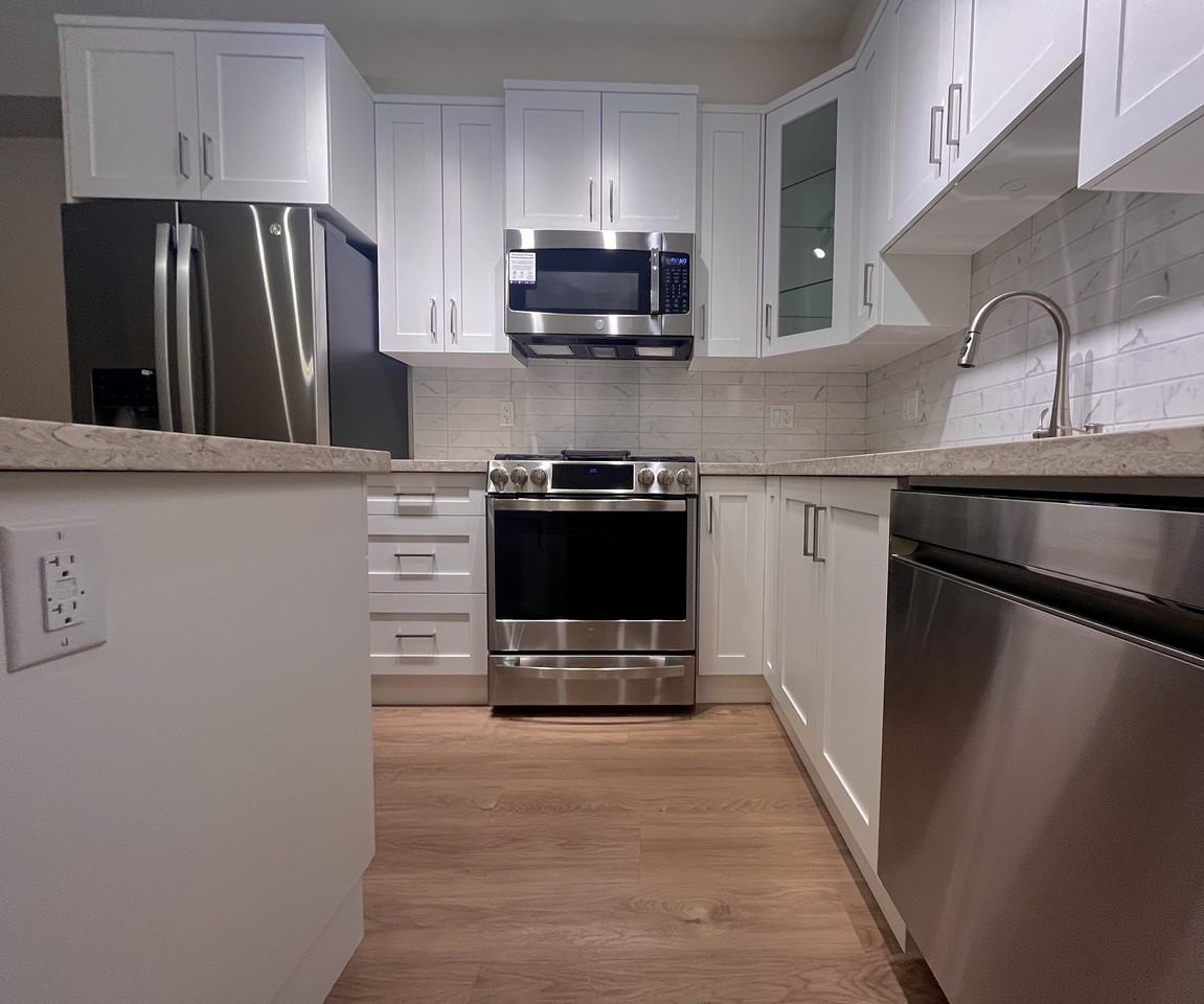 20926 83 Avenue #112 - Photo 3 of 14