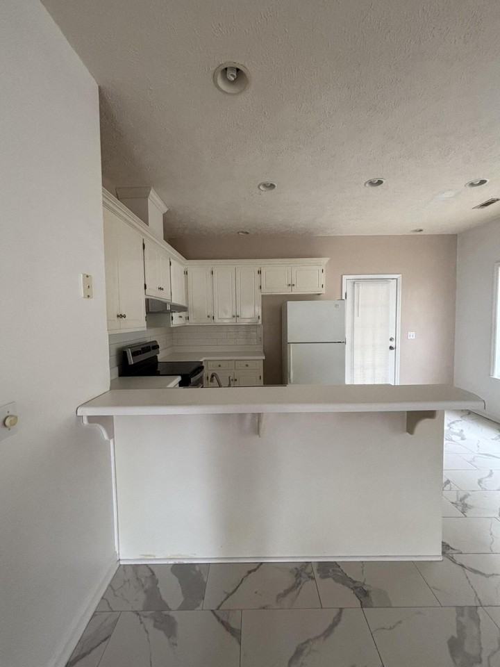 181 Shelby Dr - Photo 7 of 25