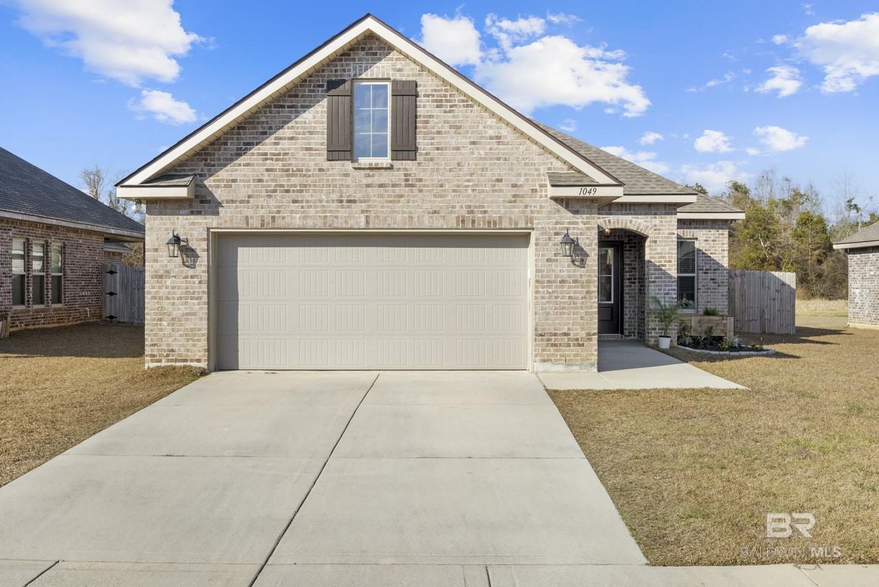 1049 Stella Rd - Photo 2 of 41