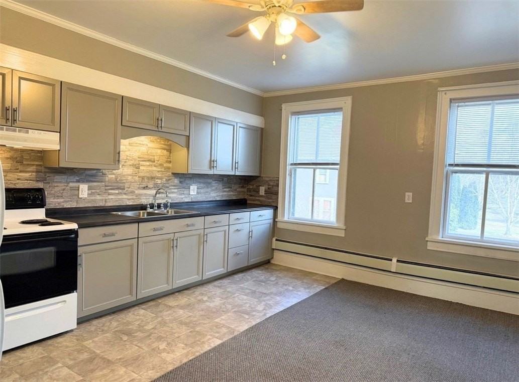 35 Main St - Photo 2 of 9