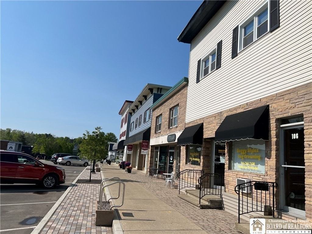 106 Chautauqua Ave - Photo 3 of 19