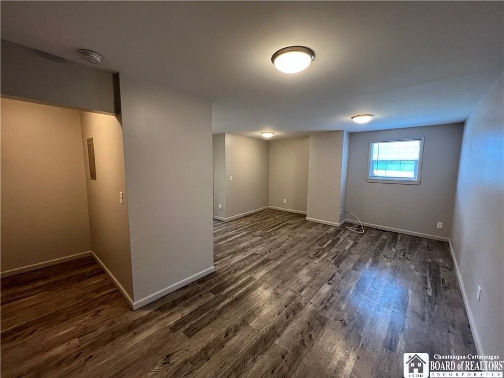 106 Chautauqua Ave - Photo 5 of 19