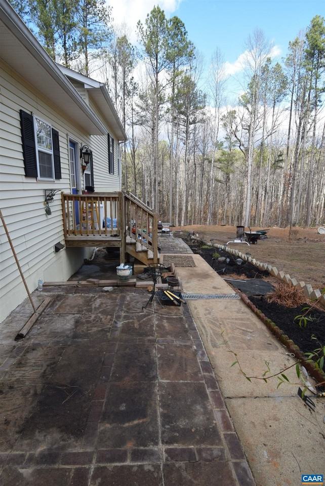 3364 Dogwood Dr - Photo 2 of 30