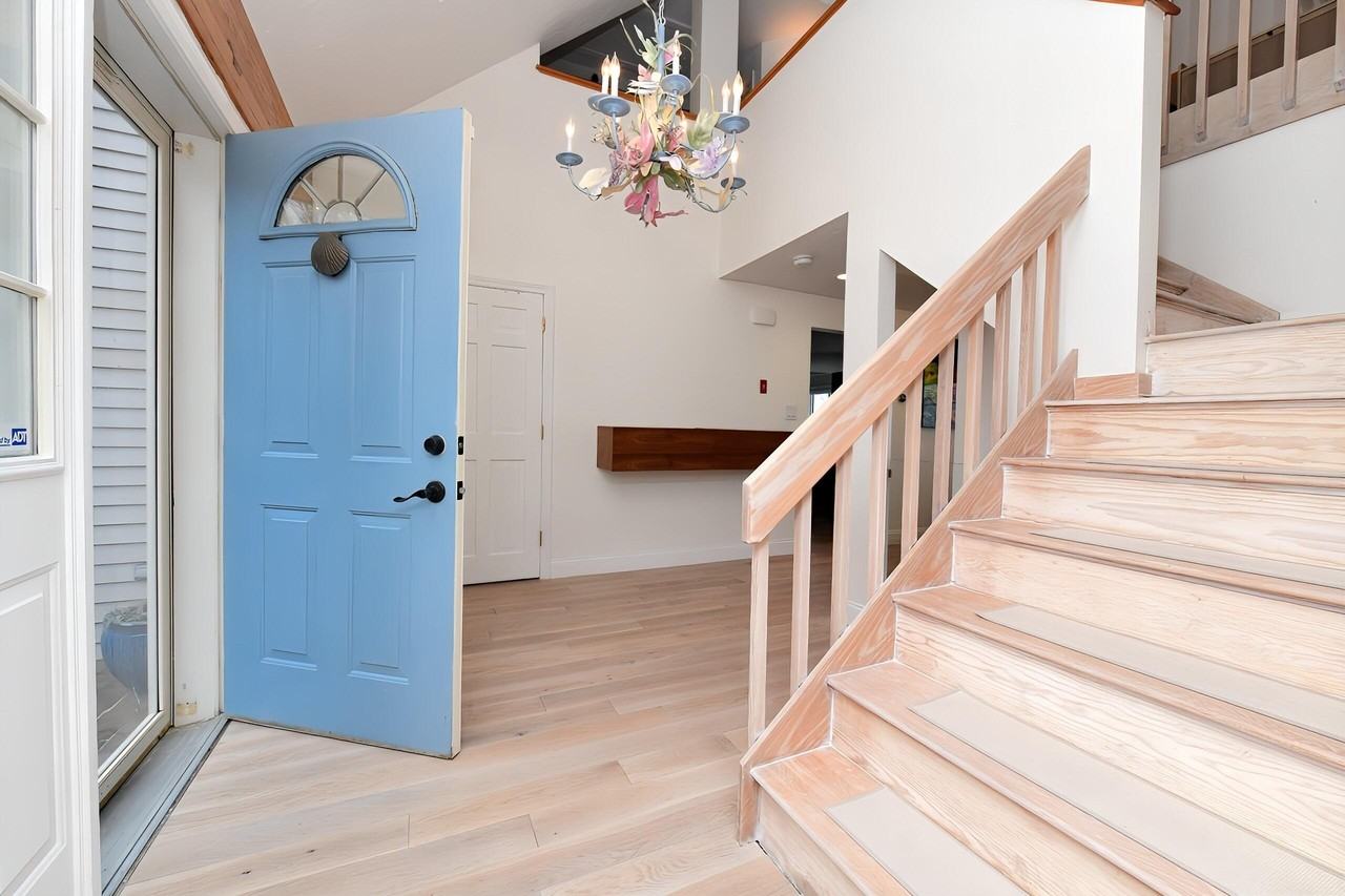 31 Ellisville Road unit: Year Round - Photo 4 of 50