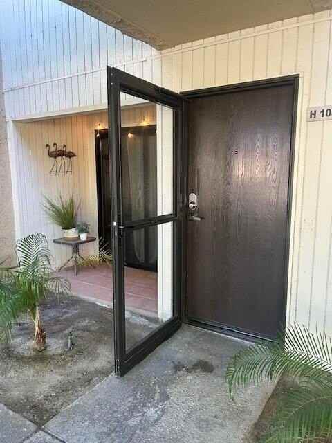 685 N Ashurst Ct Unit 108 #108 - Photo 2 of 20