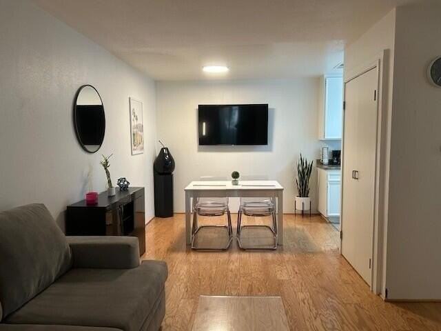 685 N Ashurst Ct Unit 108 #108 - Photo 6 of 20