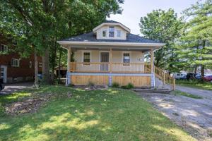featured image of 4611 Belleview Ave