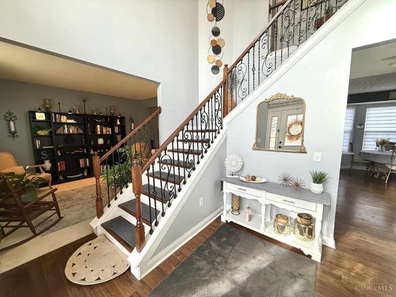 5208 Aspenwood Dr - Photo 2 of 28