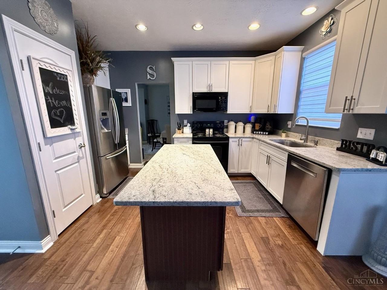 5208 Aspenwood Dr - Photo 6 of 28