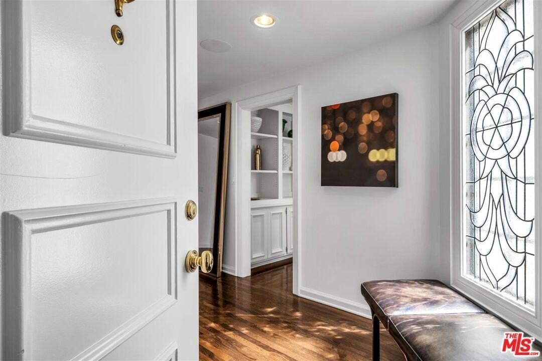 11745 Montana Ave Apt 301 #301 - Photo 2 of 30