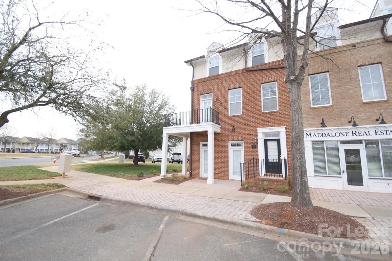 2405 Bonterra Blvd - Photo 3 of 35