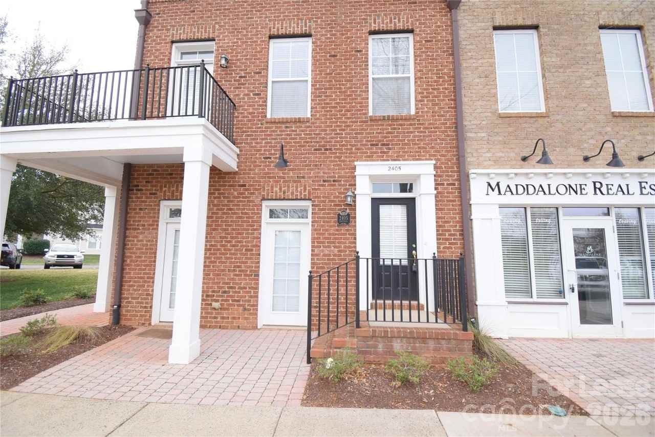 2405 Bonterra Blvd - Photo 4 of 35