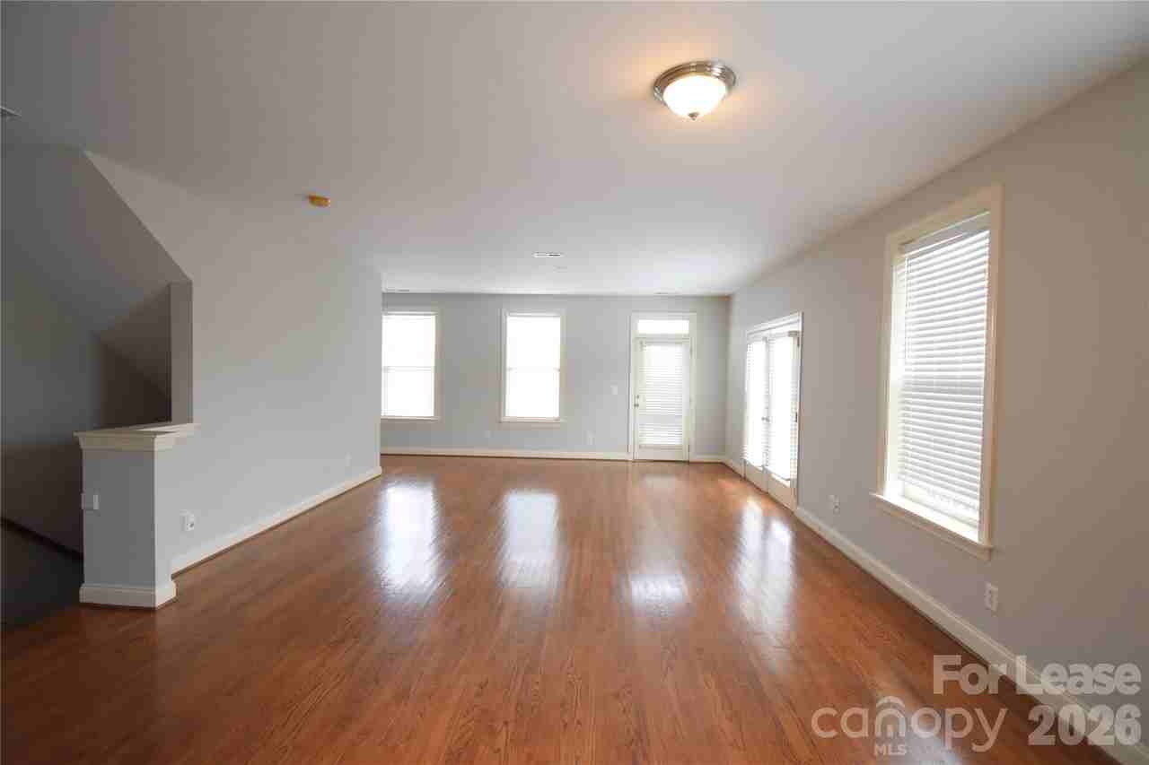 2405 Bonterra Blvd - Photo 5 of 35