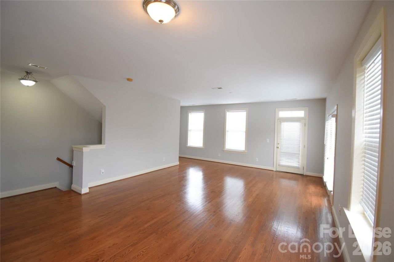 2405 Bonterra Blvd - Photo 6 of 35