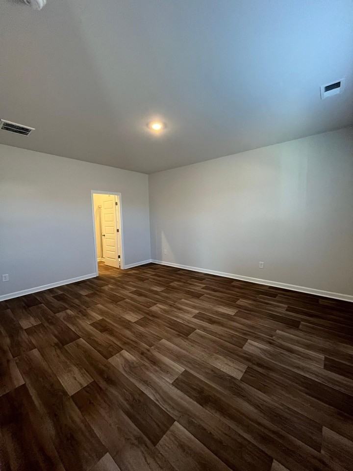 359 Pine Crest View Dr - Photo 6 of 25