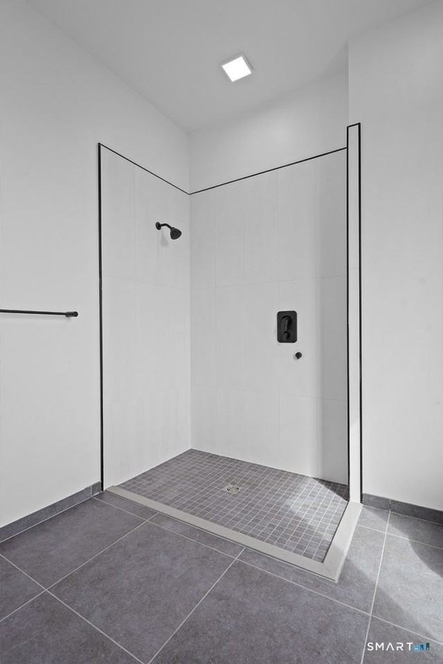 78 Unquowa Pl - Photo 6 of 14