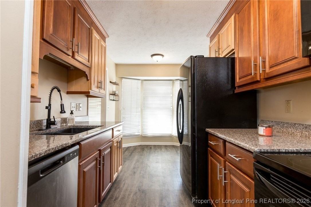 6944 Calamar Dr - Photo 7 of 19