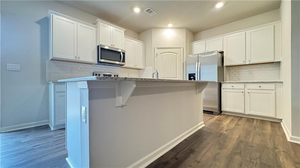 405 Stoneybrook Dr - Photo 6 of 50