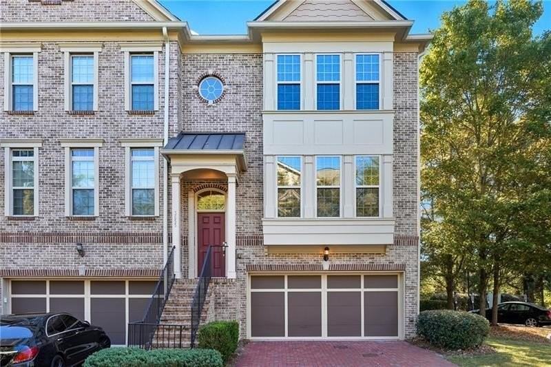 3655 E Paces Walk Ne #3655