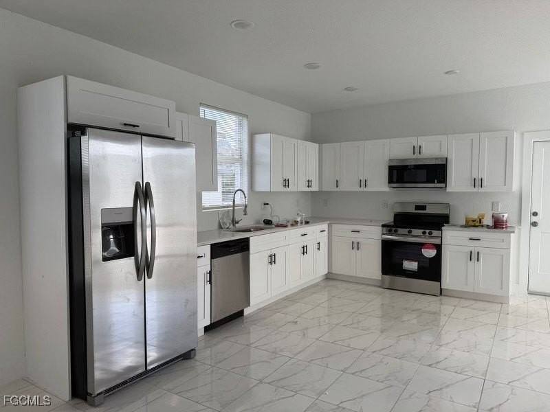 167 Pennfield St - Photo 2 of 11