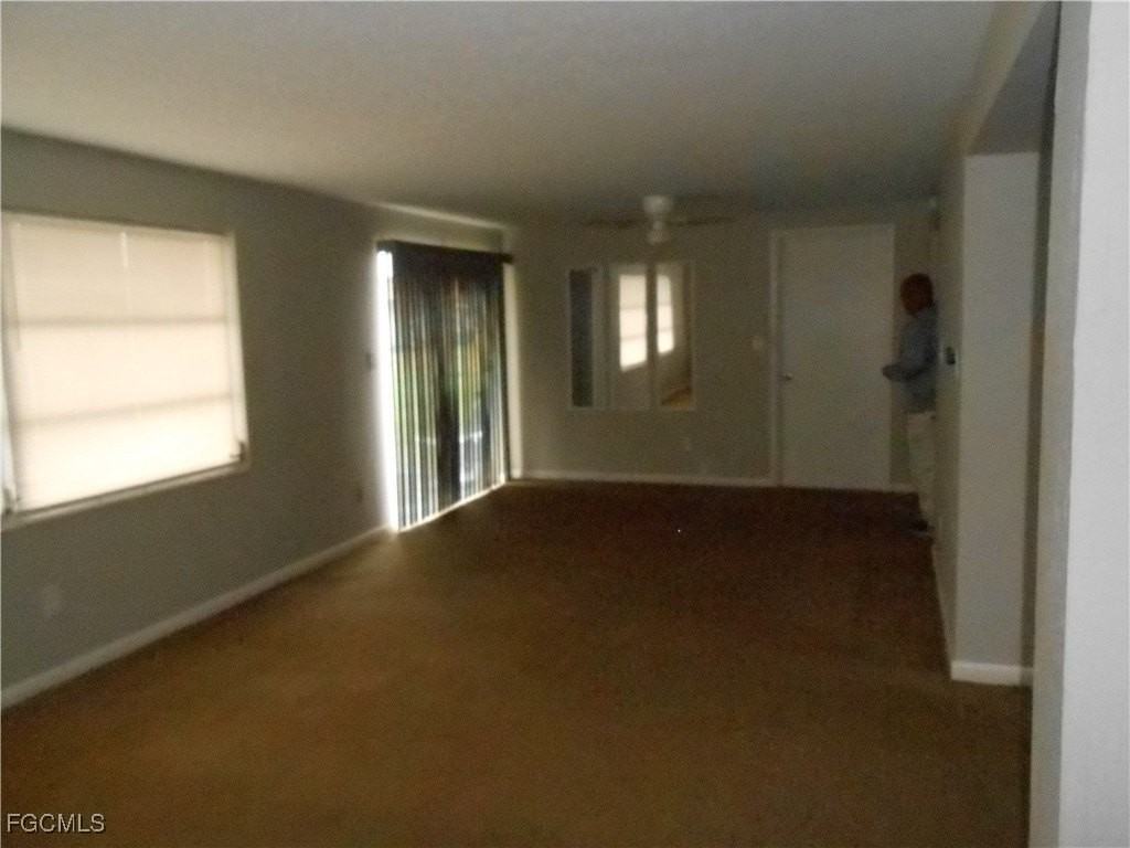 241 Thistle Ct - Photo 6 of 26