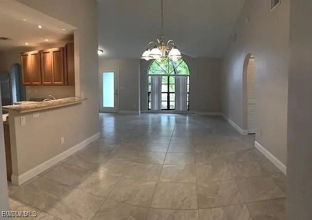 701 Sw 9th Ave - Photo 5 of 6