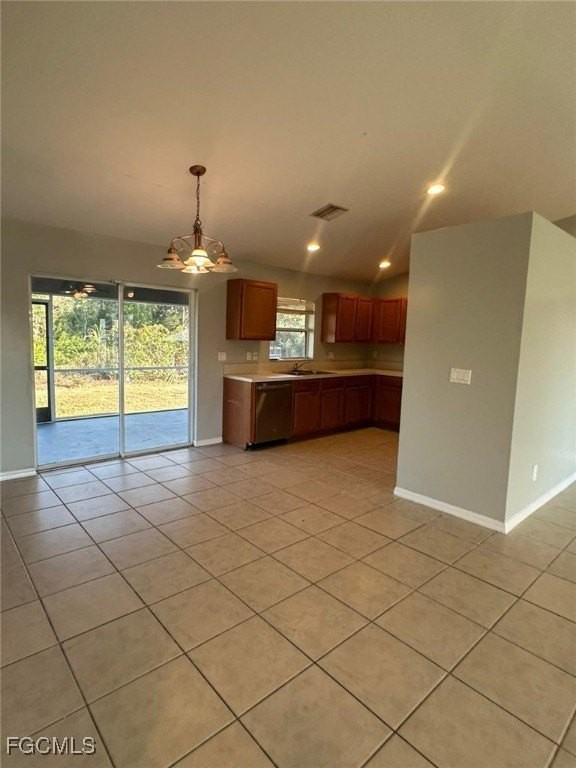 395 Palomar Ave - Photo 5 of 18