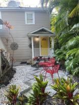 1618 Woodford Ave - Photo 1 of 1