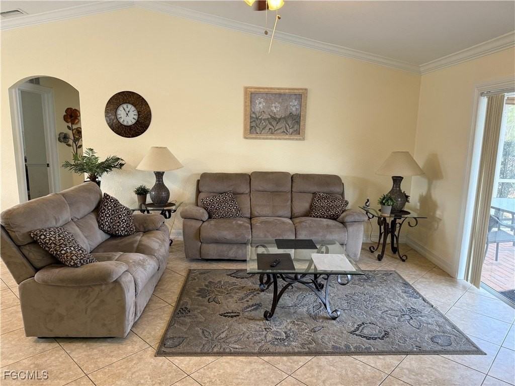 902 Mcarthur Ave - Photo 5 of 13