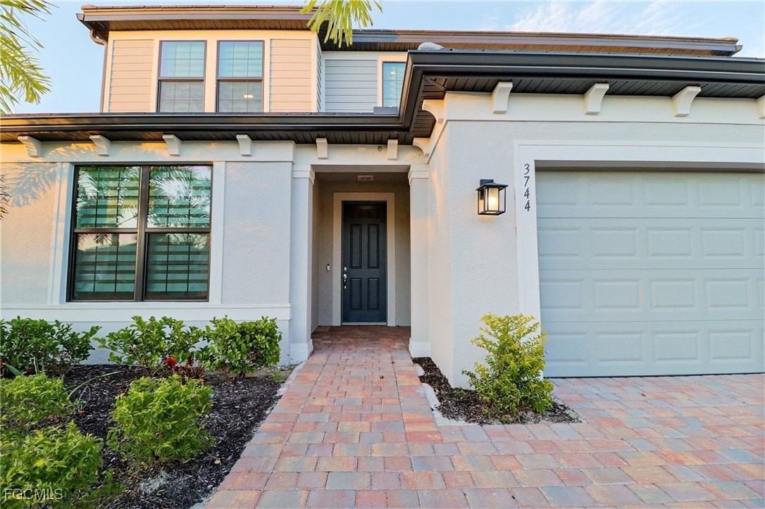 3744 Passion Vine Dr - Photo 5 of 49