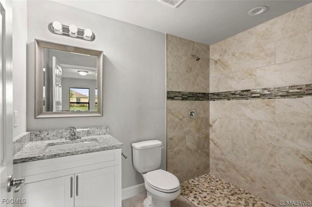 1204 Sw 1st Ter - Photo 4 of 11