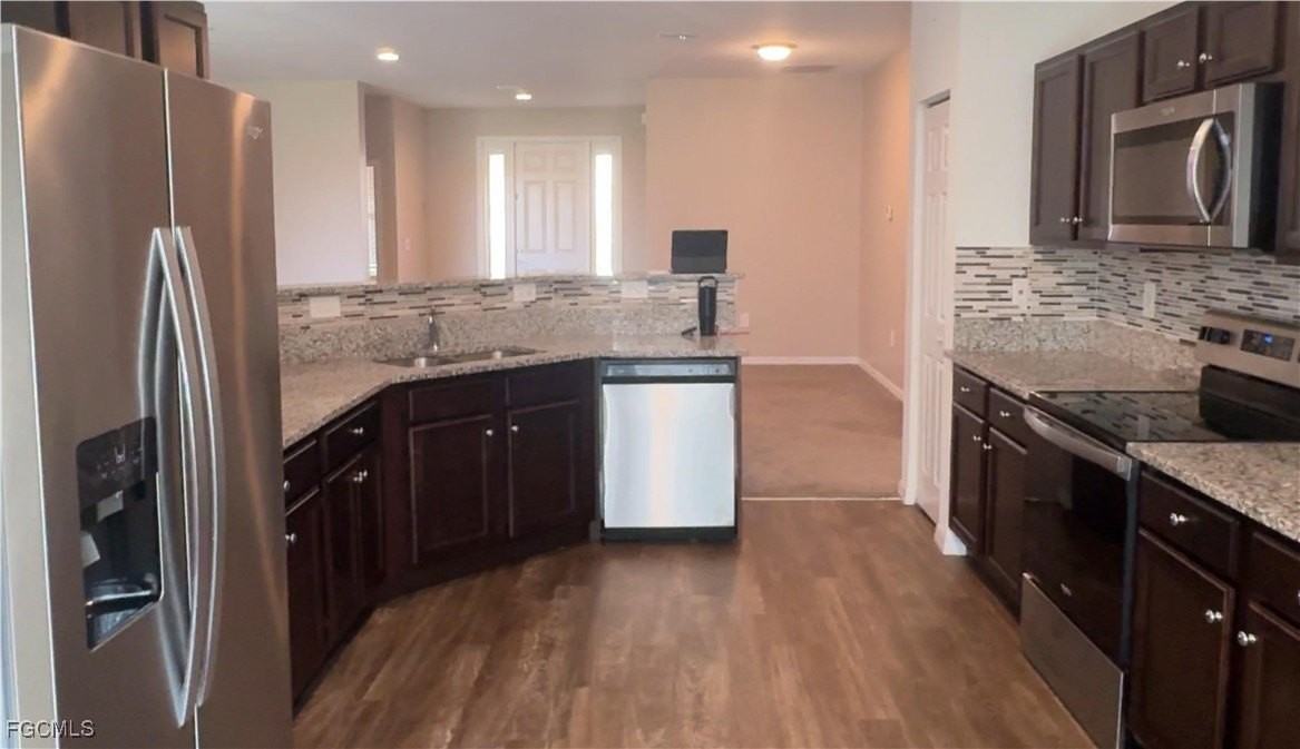 1473 Bush St W - Photo 3 of 9