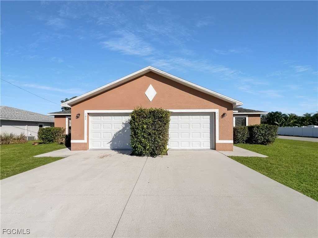 111 Se 2nd Ave - Photo 3 of 38