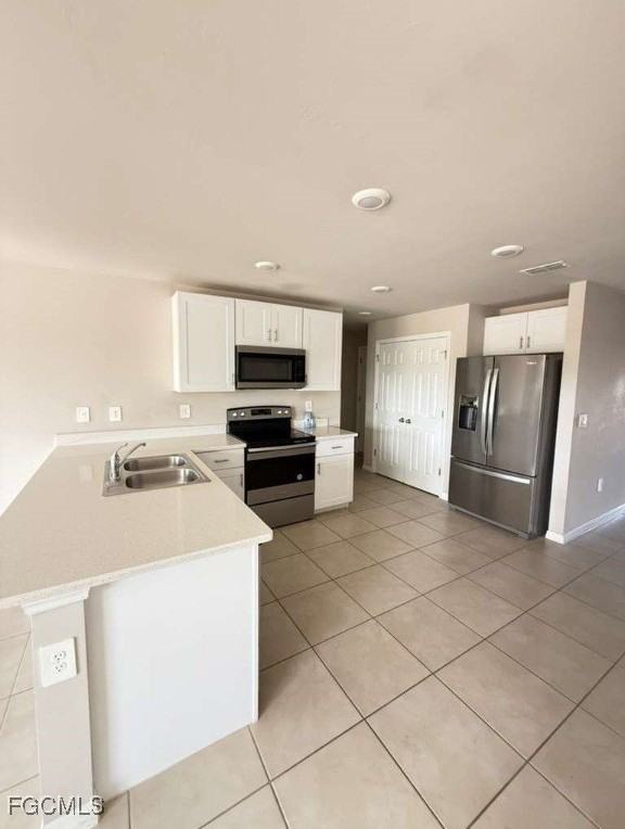 3003 Lady Ln - Photo 3 of 16