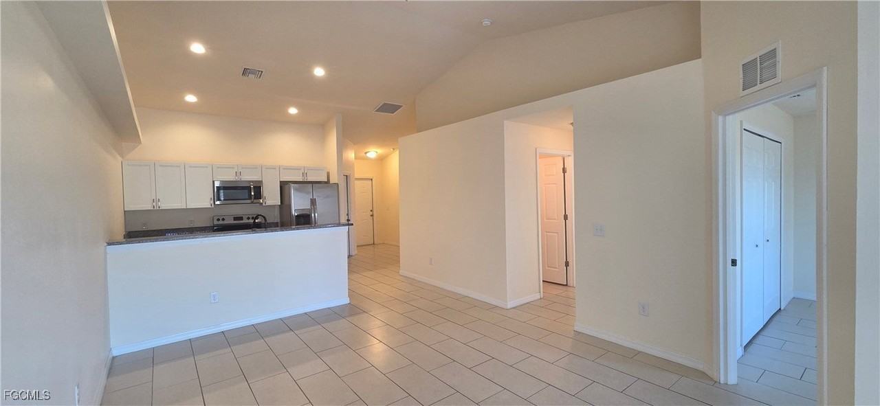 919 Andalusia Blvd - Photo 3 of 17