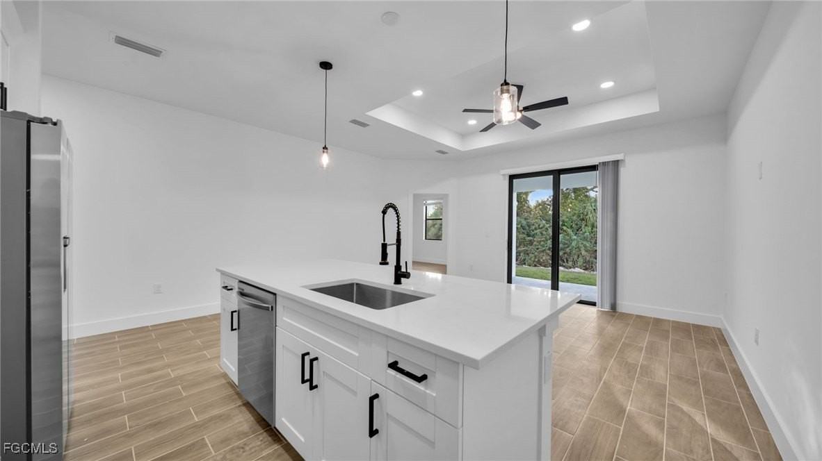 706 Homer Ave S Unit 2 #2 - Photo 7 of 32